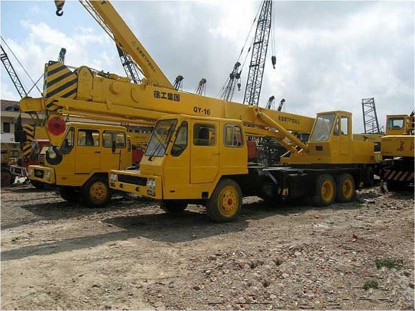 工程機(jī)械玻璃